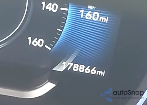 2019 Hyundai Santa Fe Ultimate 2.0T из США, поврежденный, VIN 5NMS5CAAXKH111080